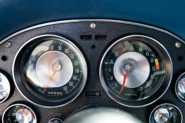 1965 Chevrolet Corvette C2 - Image 9 of 21