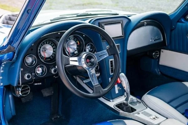 1965 Chevrolet Corvette C2 - Image 7 of 21
