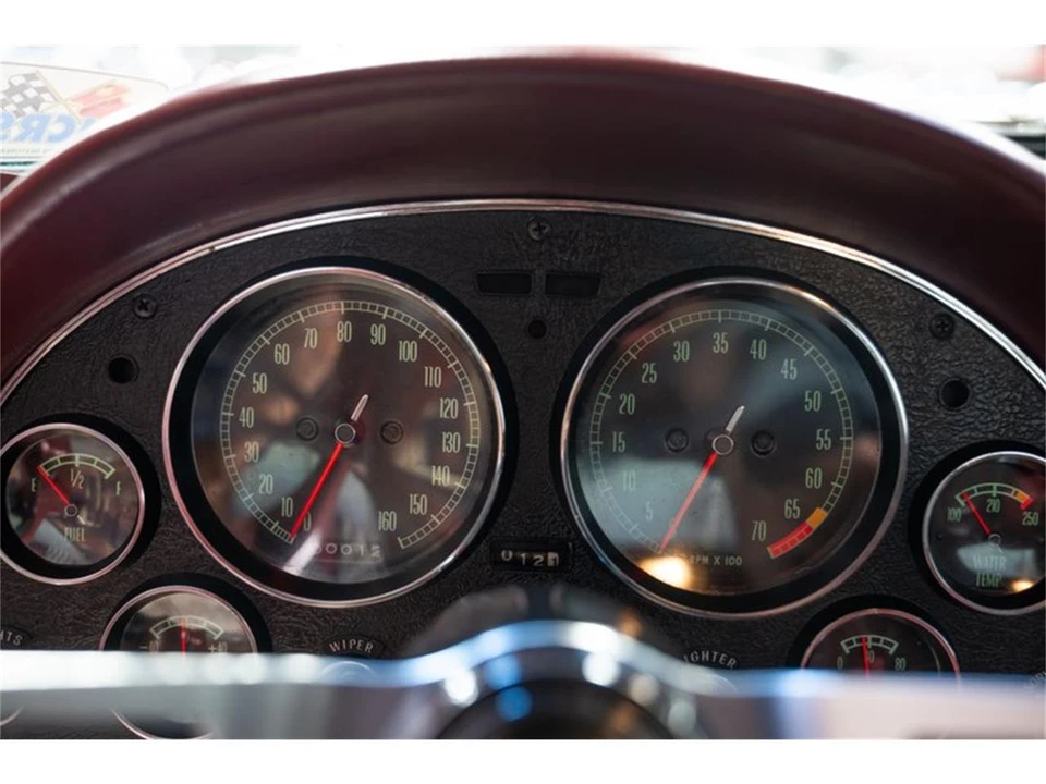 1965 Chevrolet Corvette C2 - Image 12 of 31