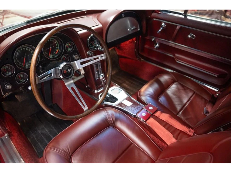 1965 Chevrolet Corvette C2 - Image 11 of 31