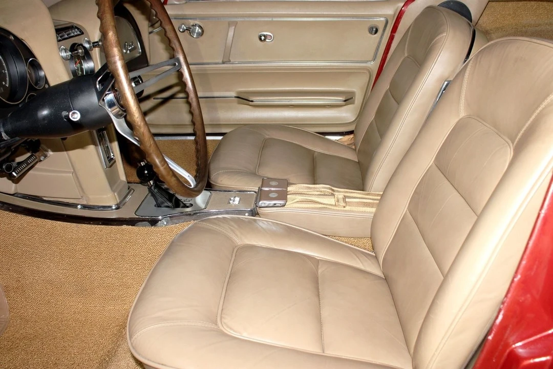 1965 Chevrolet Corvette C2 - Image 16 of 31