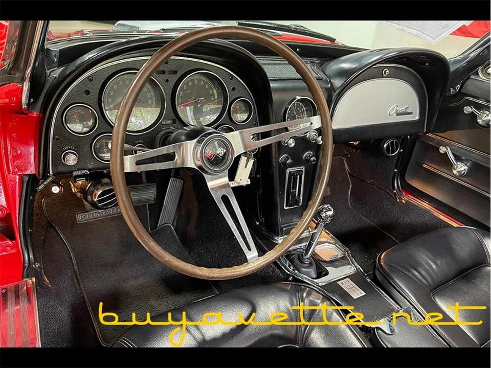 1965 Chevrolet Corvette C2 - Image 21 of 31