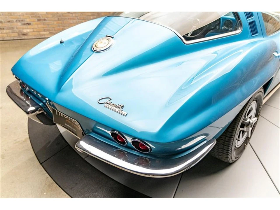 1965 Chevrolet Corvette C2 - Image 28 of 31