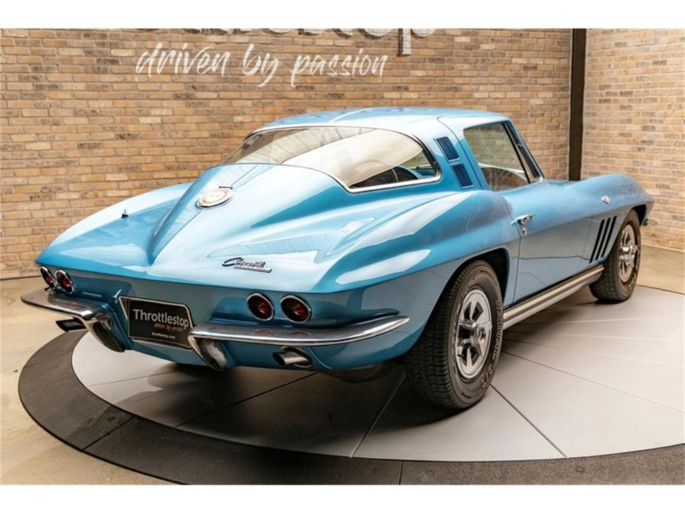 1965 Chevrolet Corvette C2 - Image 12 of 31