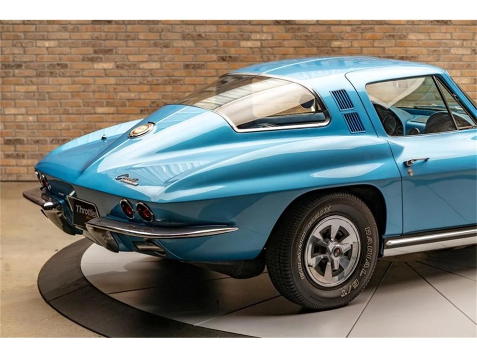 1965 Chevrolet Corvette C2 - Image 9 of 31