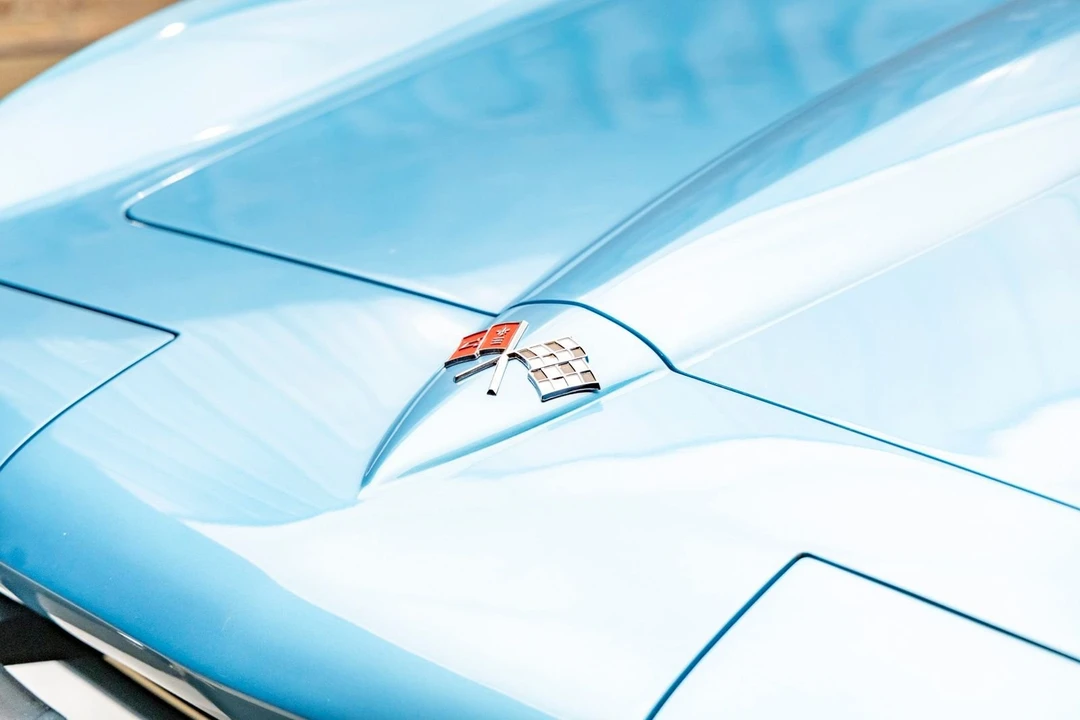 1965 Chevrolet Corvette C2 - Image 20 of 24