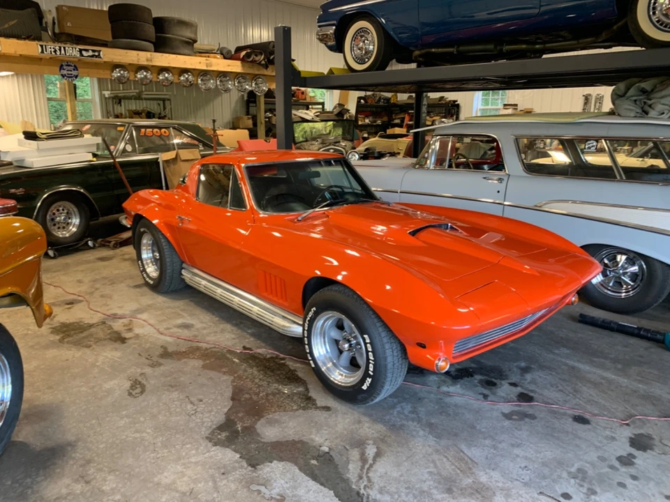 1965 Chevrolet Corvette C2 - Image 6 of 21
