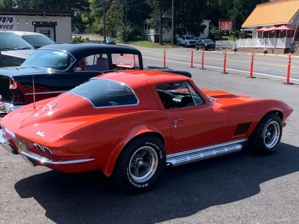 1965 Chevrolet Corvette C2 - Image 2 of 21