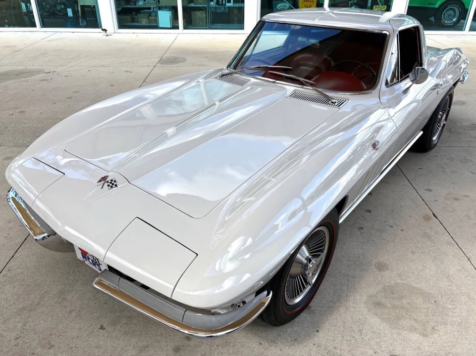 1965 Chevrolet Corvette C2 - Image 20 of 21