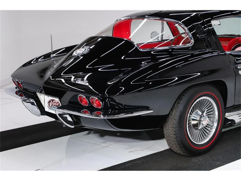 1965 Chevrolet Corvette C2 - Image 21 of 31
