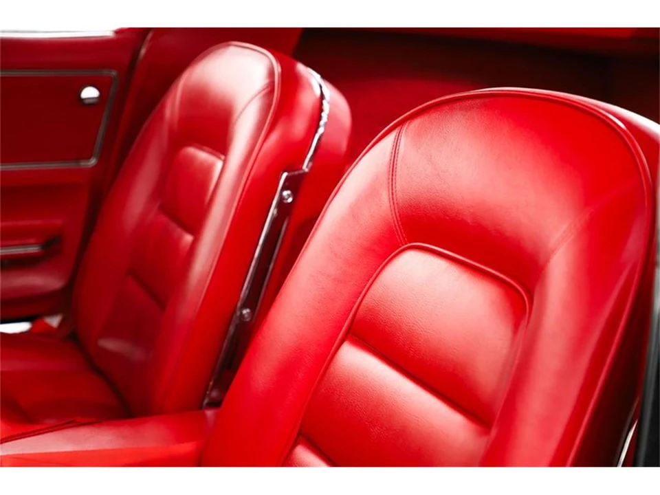 1965 Chevrolet Corvette C2 - Image 13 of 31