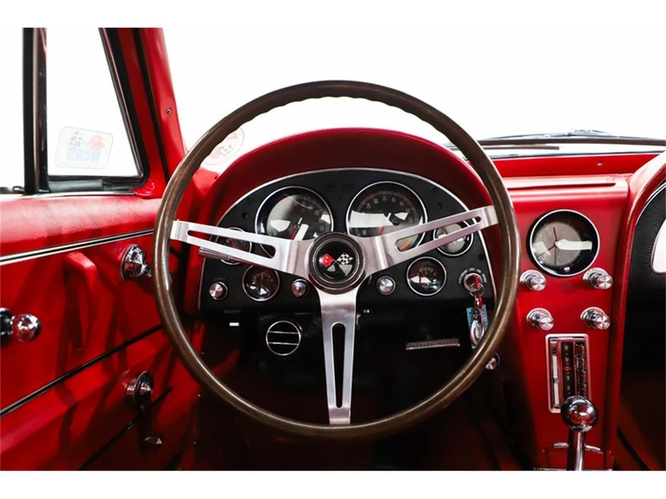 1965 Chevrolet Corvette C2 - Image 18 of 31