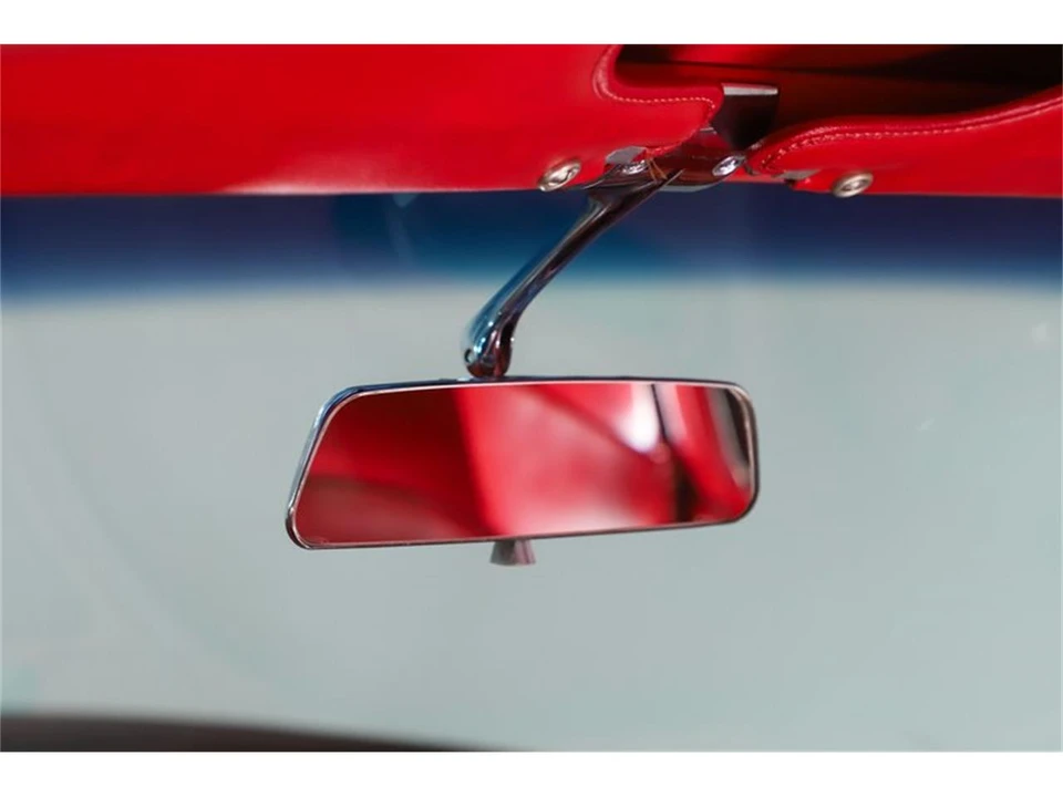 1965 Chevrolet Corvette C2 - Image 30 of 31