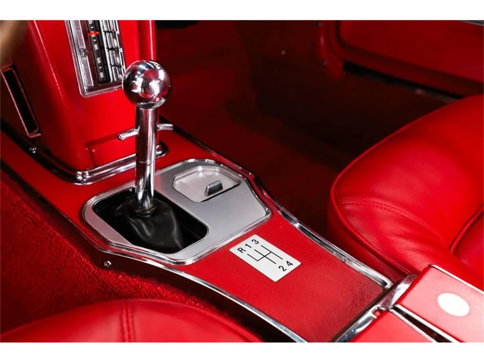 1965 Chevrolet Corvette C2 - Image 4 of 31