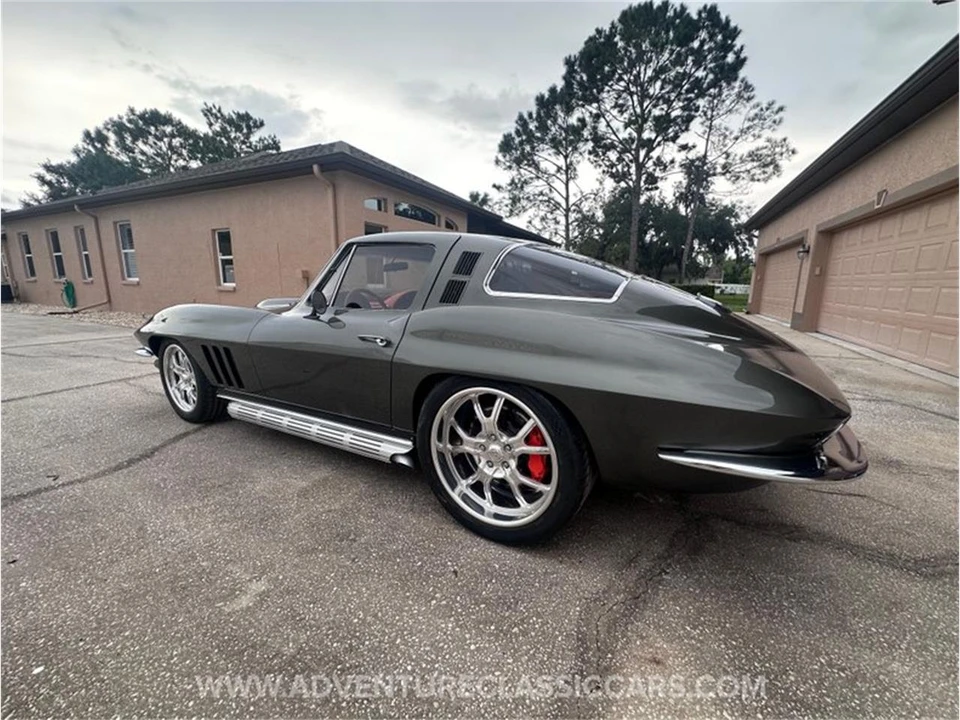 1965 Chevrolet Corvette C2 - Image 10 of 31