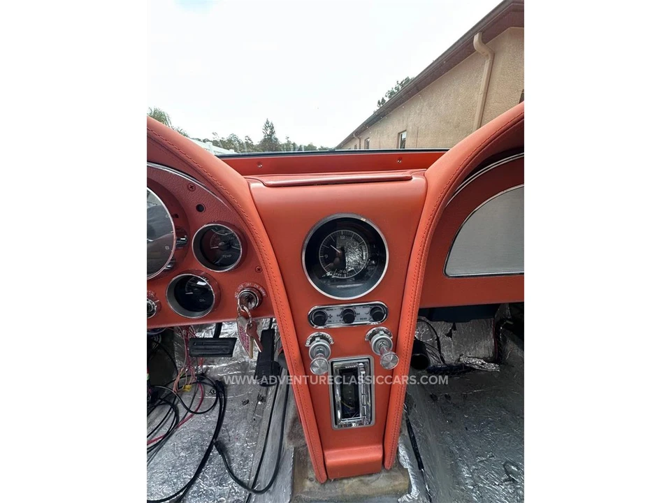 1965 Chevrolet Corvette C2 - Image 29 of 31