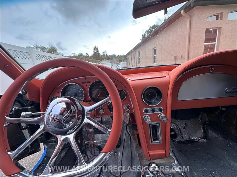 1965 Chevrolet Corvette C2 - Image 23 of 31