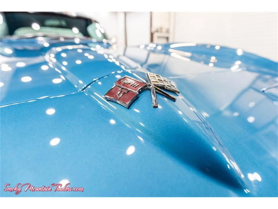 1965 Chevrolet Corvette C2 - Image 12 of 31