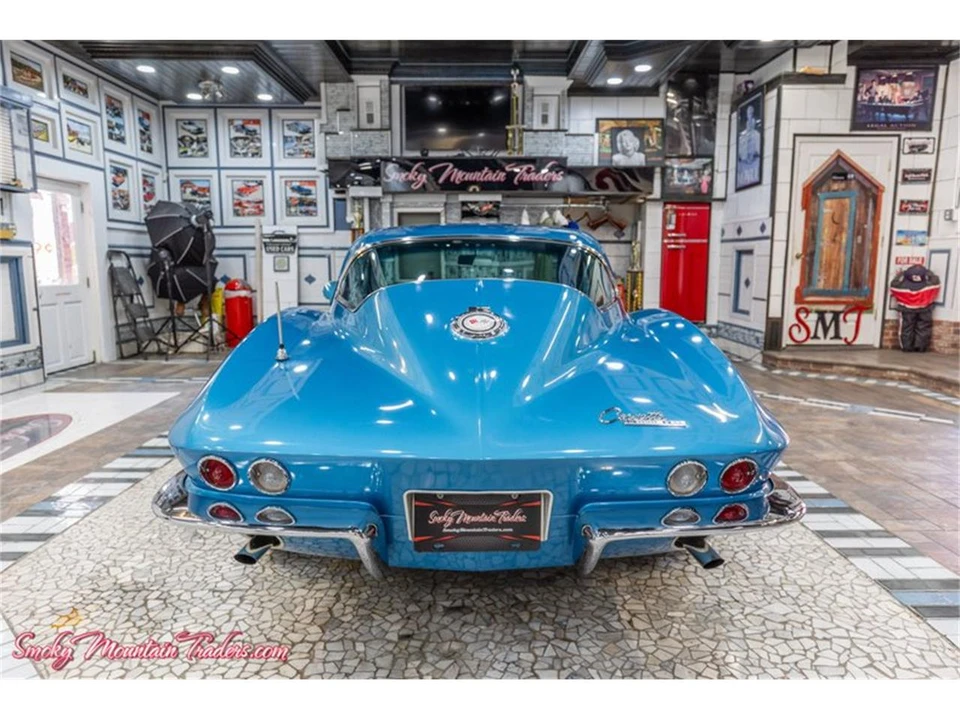 1965 Chevrolet Corvette C2 - Image 29 of 31