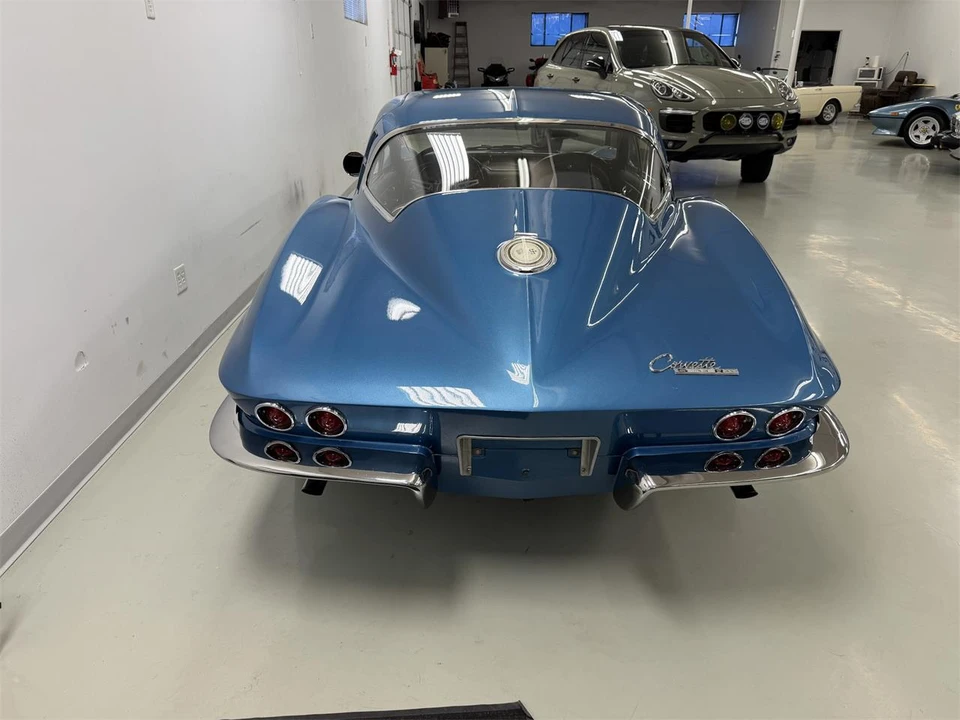 1965 Chevrolet Corvette C2 - Image 6 of 16