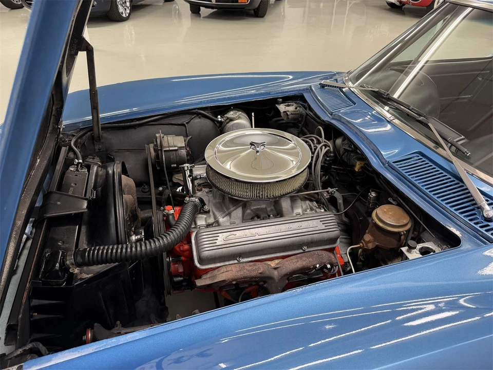 1965 Chevrolet Corvette C2 - Image 12 of 16