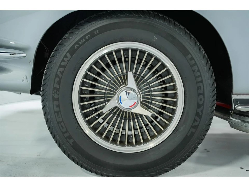 1965 Chevrolet Corvette C2 - Image 24 of 31