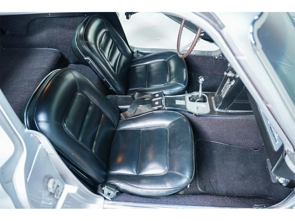 1965 Chevrolet Corvette C2 - Image 31 of 31
