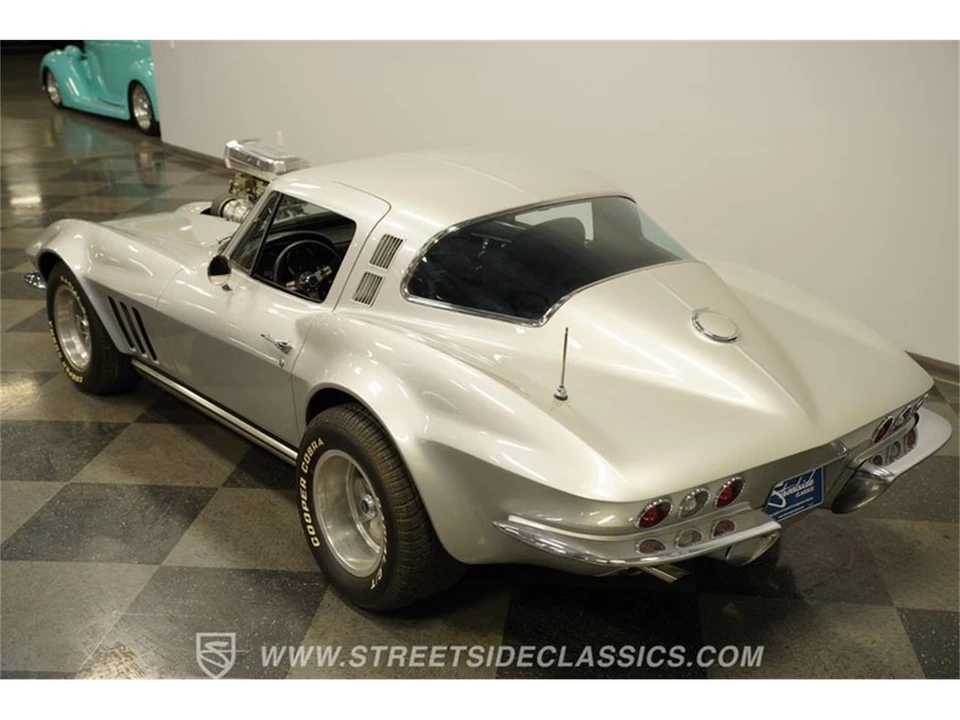 1965 Chevrolet Corvette C2 - Image 29 of 31