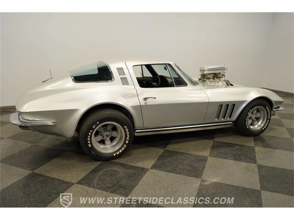 1965 Chevrolet Corvette C2 - Image 14 of 31