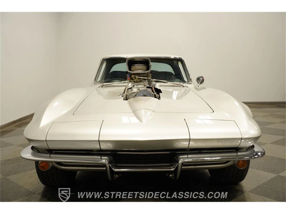 1965 Chevrolet Corvette C2 - Image 18 of 31