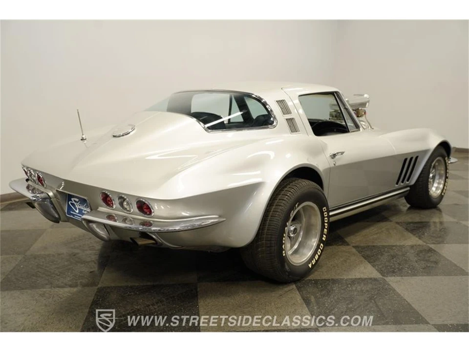 1965 Chevrolet Corvette C2 - Image 12 of 31