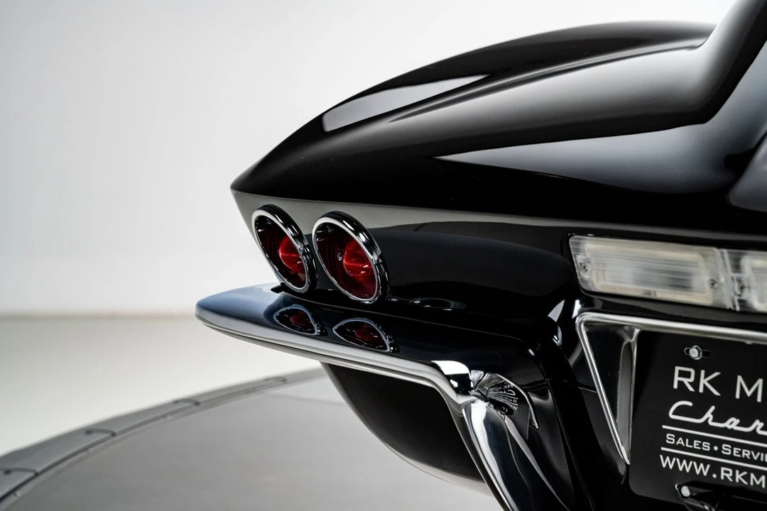 1965 Chevrolet Corvette C2 - Image 26 of 31