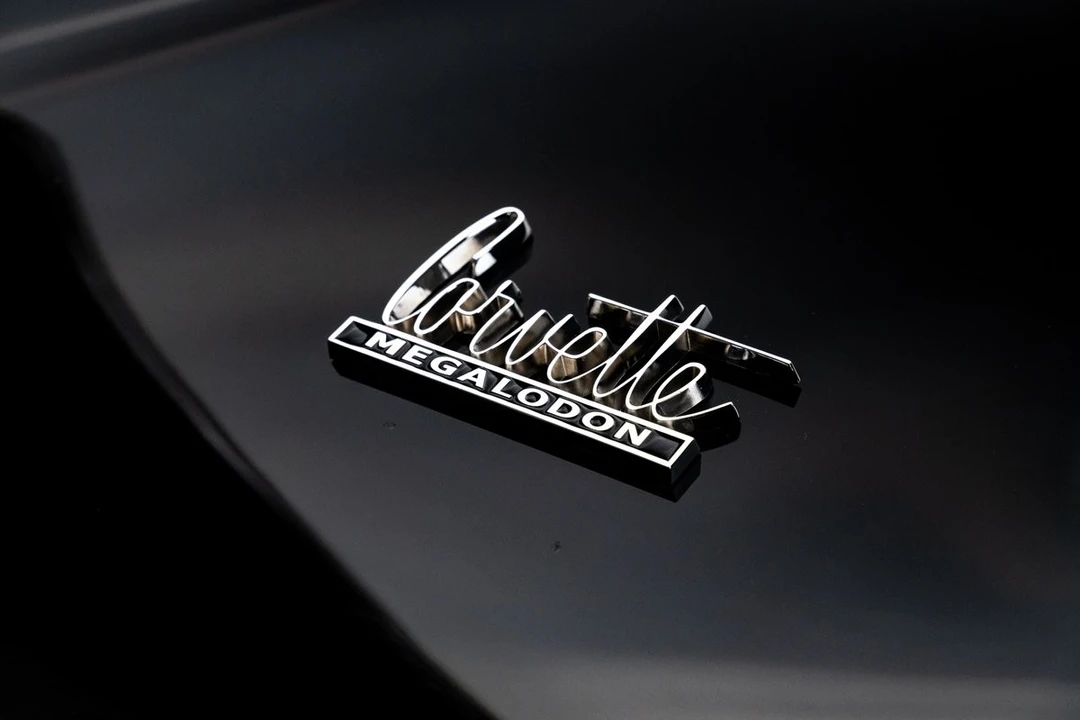 1965 Chevrolet Corvette C2 - Image 25 of 31