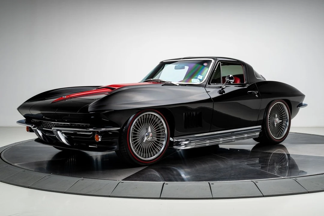1965 Chevrolet Corvette C2 - Image 7 of 31
