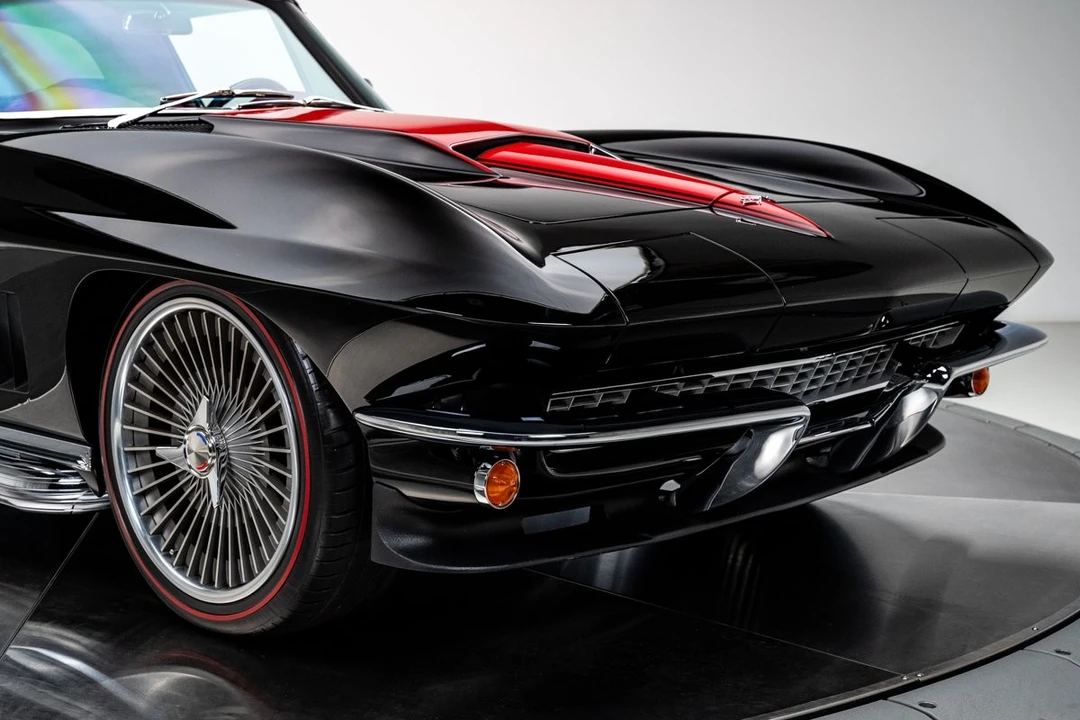 1965 Chevrolet Corvette C2 - Image 13 of 31