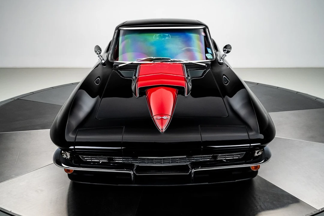 1965 Chevrolet Corvette C2 - Image 9 of 31
