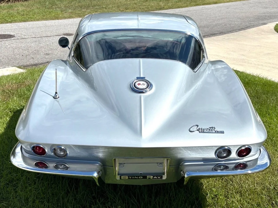 1965 Chevrolet Corvette C2 - Image 8 of 12