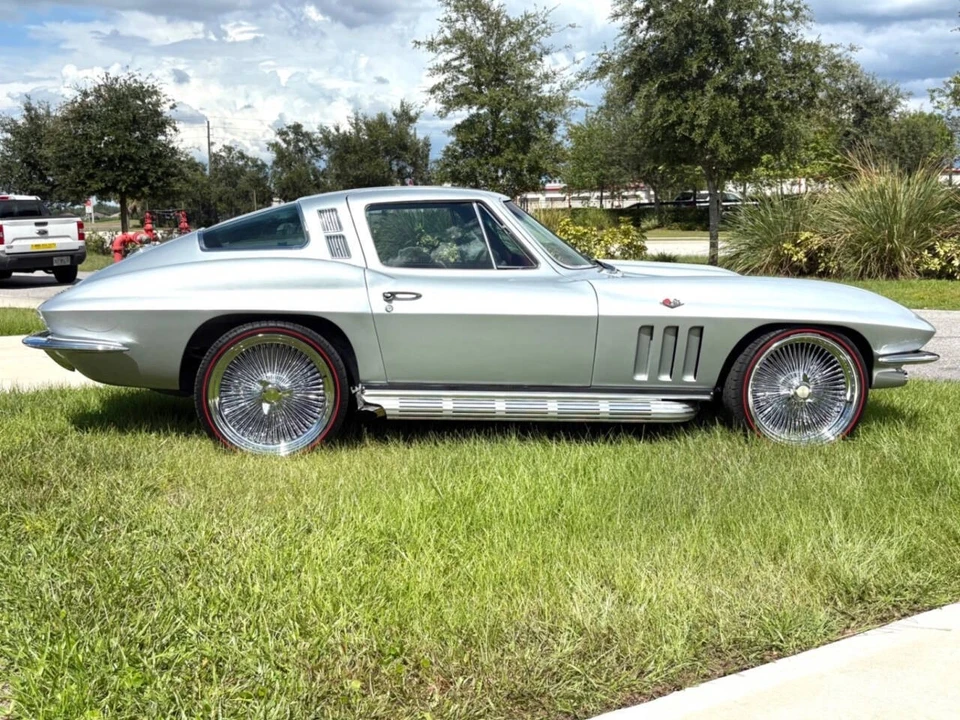 1965 Chevrolet Corvette C2 - Image 5 of 12