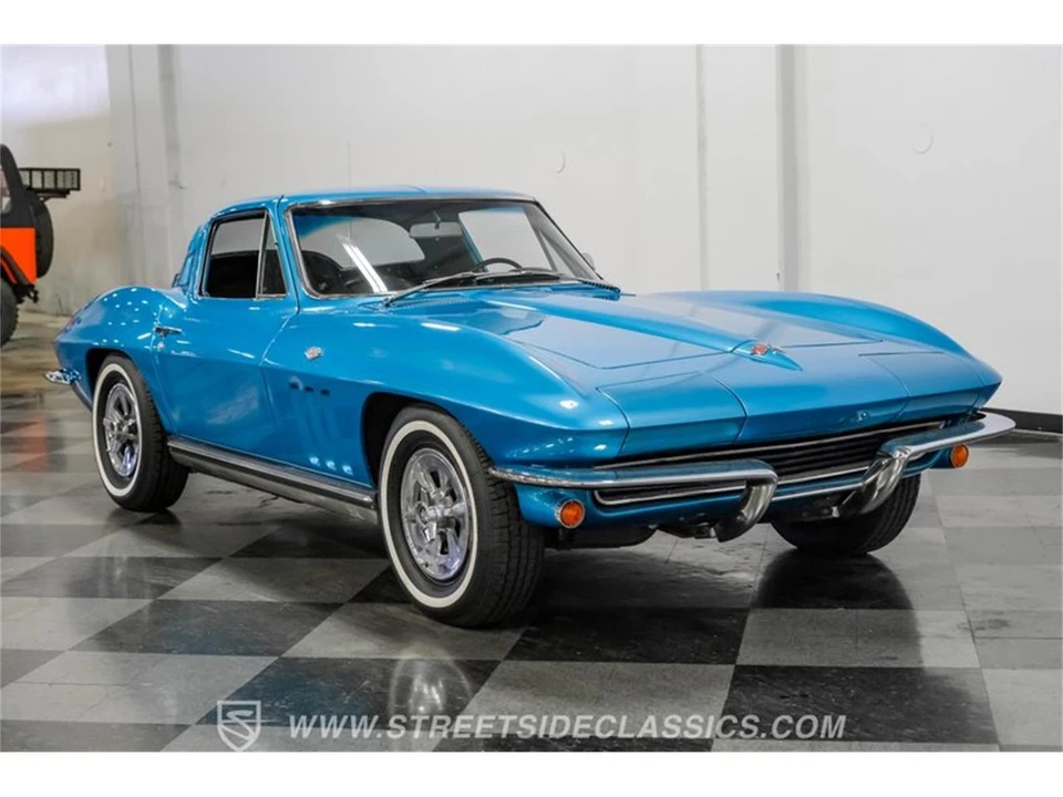 1965 Chevrolet Corvette C2 - Image 16 of 31