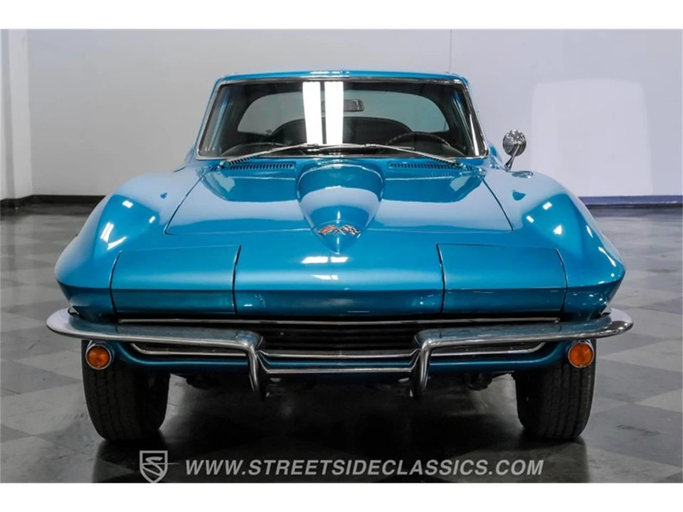 1965 Chevrolet Corvette C2 - Image 17 of 31