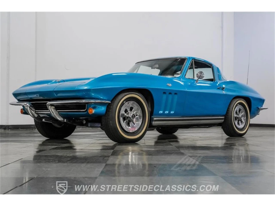 1965 Chevrolet Corvette C2 - Image 19 of 31