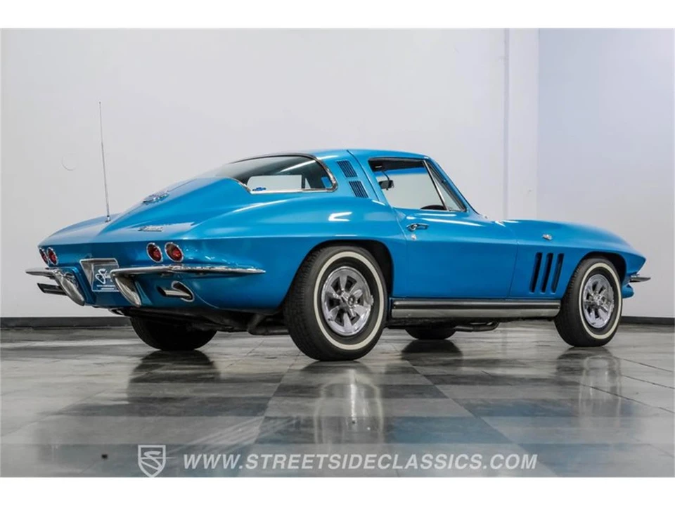 1965 Chevrolet Corvette C2 - Image 25 of 31