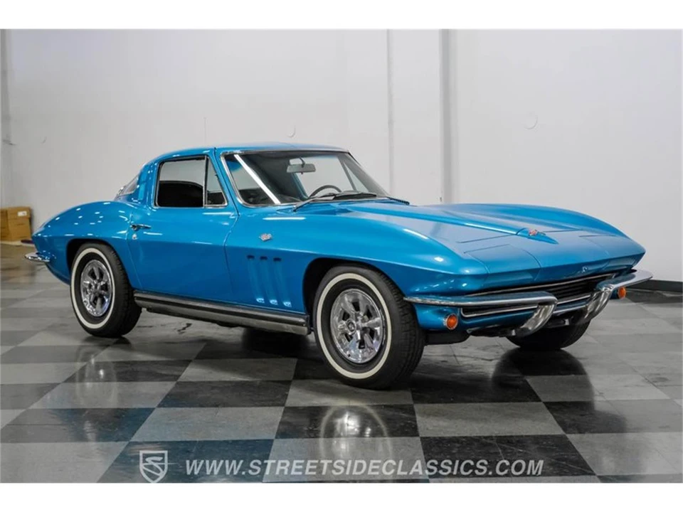 1965 Chevrolet Corvette C2 - Image 15 of 31