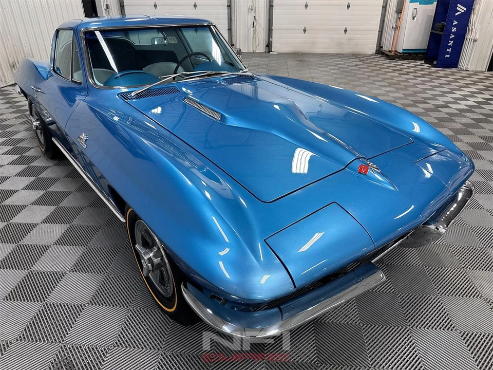 1965 Chevrolet Corvette C2 - Image 5 of 31