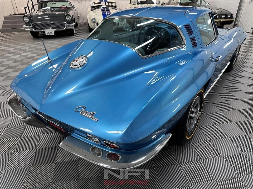 1965 Chevrolet Corvette C2 - Image 8 of 31