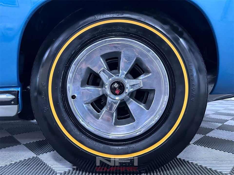 1965 Chevrolet Corvette C2 - Image 22 of 31