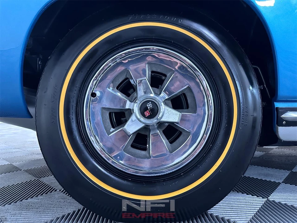 1965 Chevrolet Corvette C2 - Image 18 of 31
