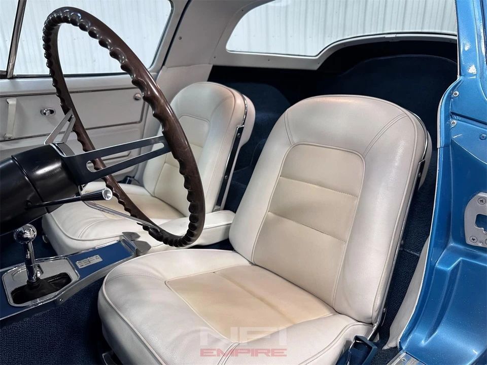 1965 Chevrolet Corvette C2 - Image 24 of 31