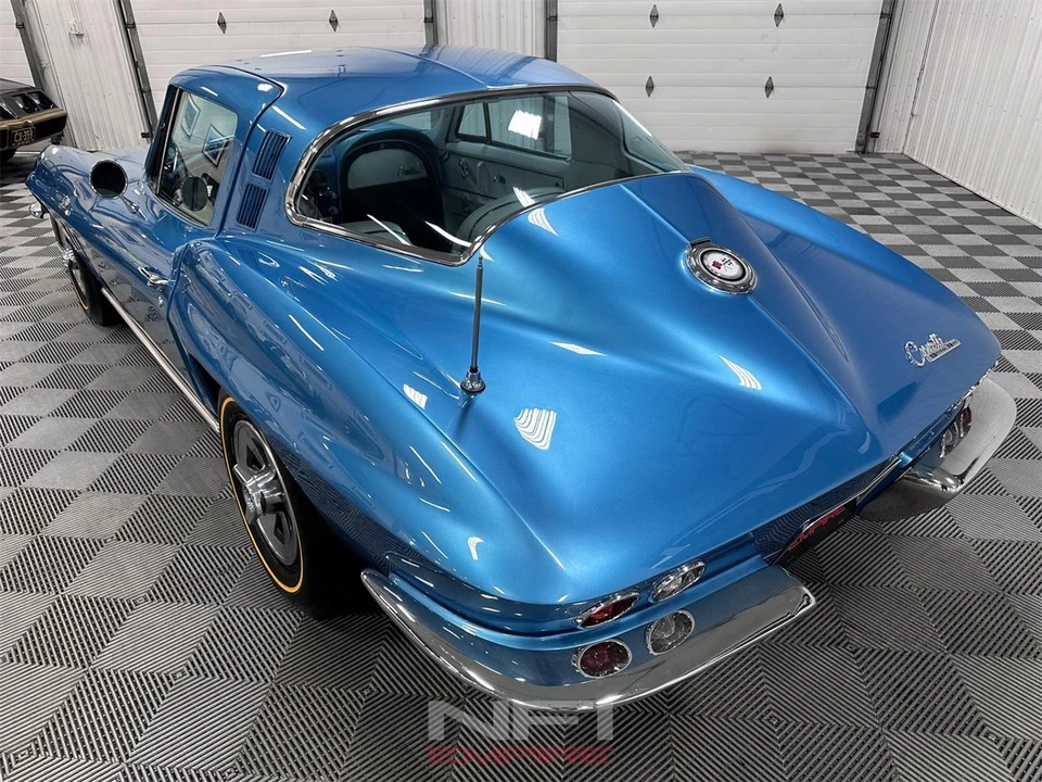 1965 Chevrolet Corvette C2 - Image 10 of 31