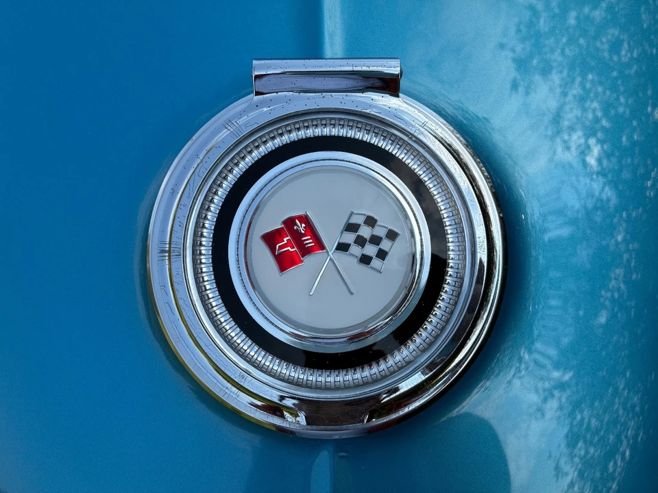 1965 Chevrolet Corvette C2 - Image 18 of 21